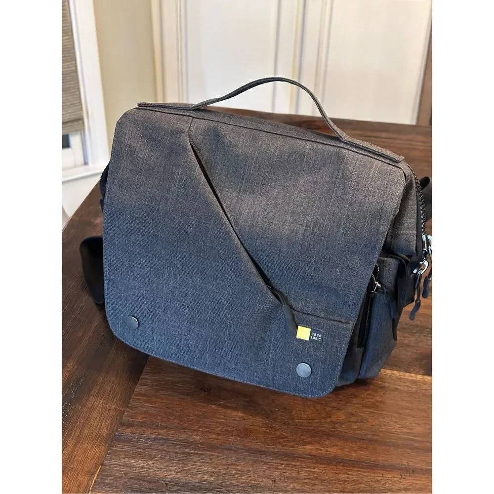 Case Logic Reflection camera/messenger bag